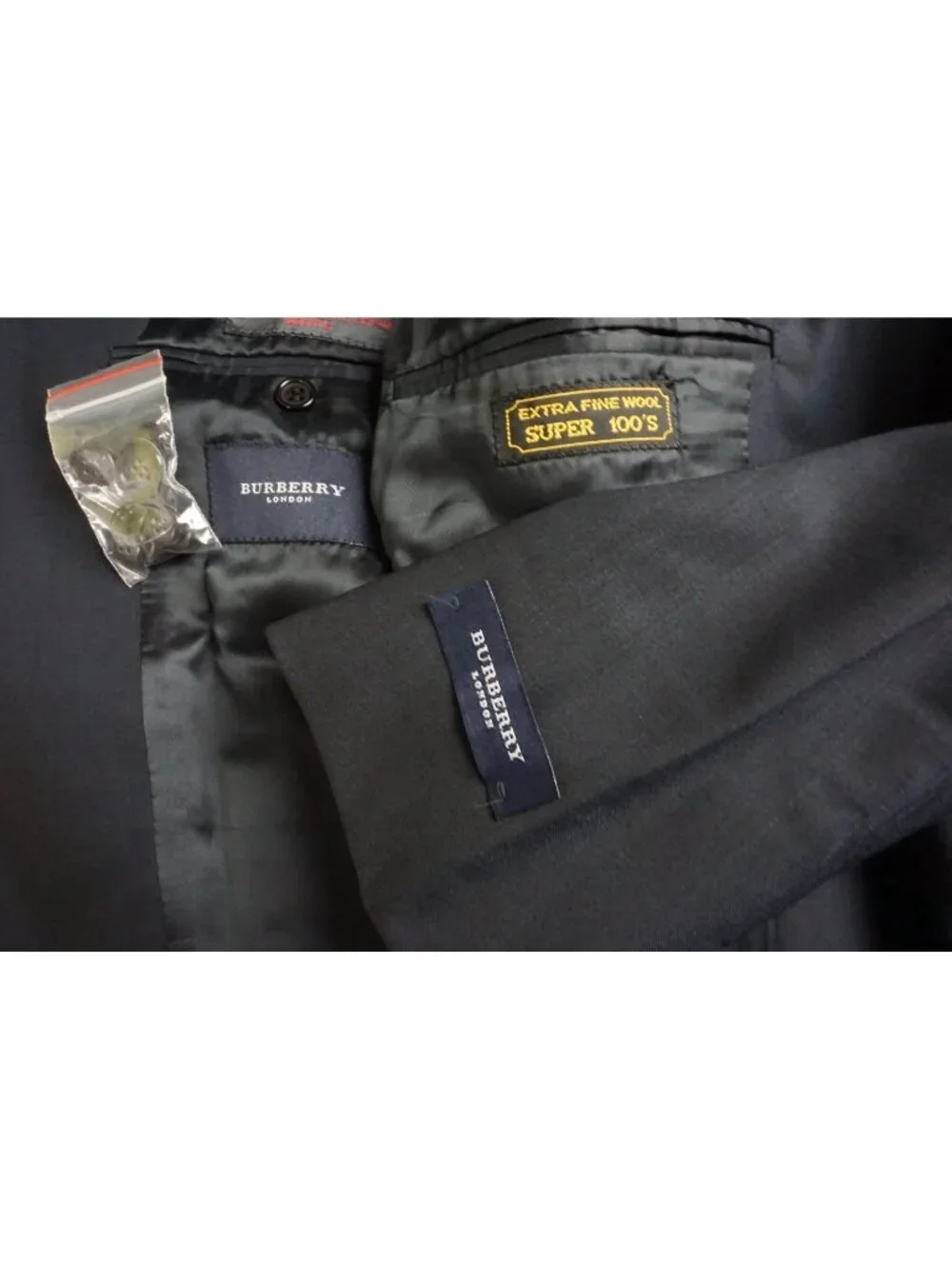 Burberry London Solid Navy Blue S100s Wool 2 Pc Suit Jacket Pant 46R Brand NEW